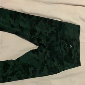 green camo lululemon leggings